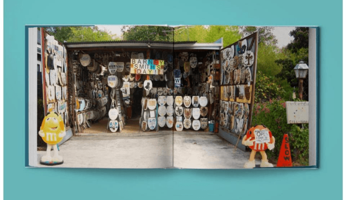 Barney Smith's Toilet Seat Art Museum